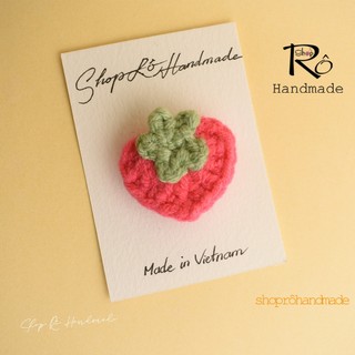 Ghim cài áo trái dâu ngọt ngào xinh yêu 3cm |Pin, trâm cài balo, cặp, huy hiệu |Shop Rô Handmade