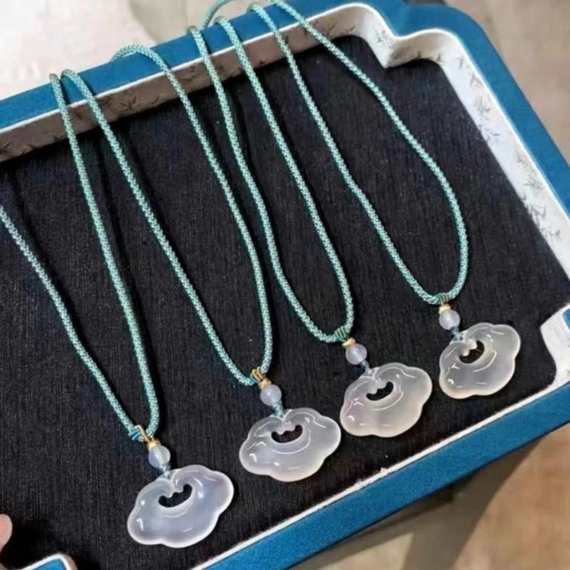 Mặt Dây Chuyền Khóa Như Ý Ngọc Tự Nhiên, Mang Lại Vô Sự Bình An