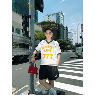 Quần dù MMESTLINE "HAUTE" AIR SHORT form trên gối chất liệu gió thoáng mát