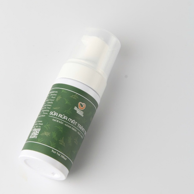 Sữa rửa mặt Tràm trà Escoco hỗ trợ giảm mụn