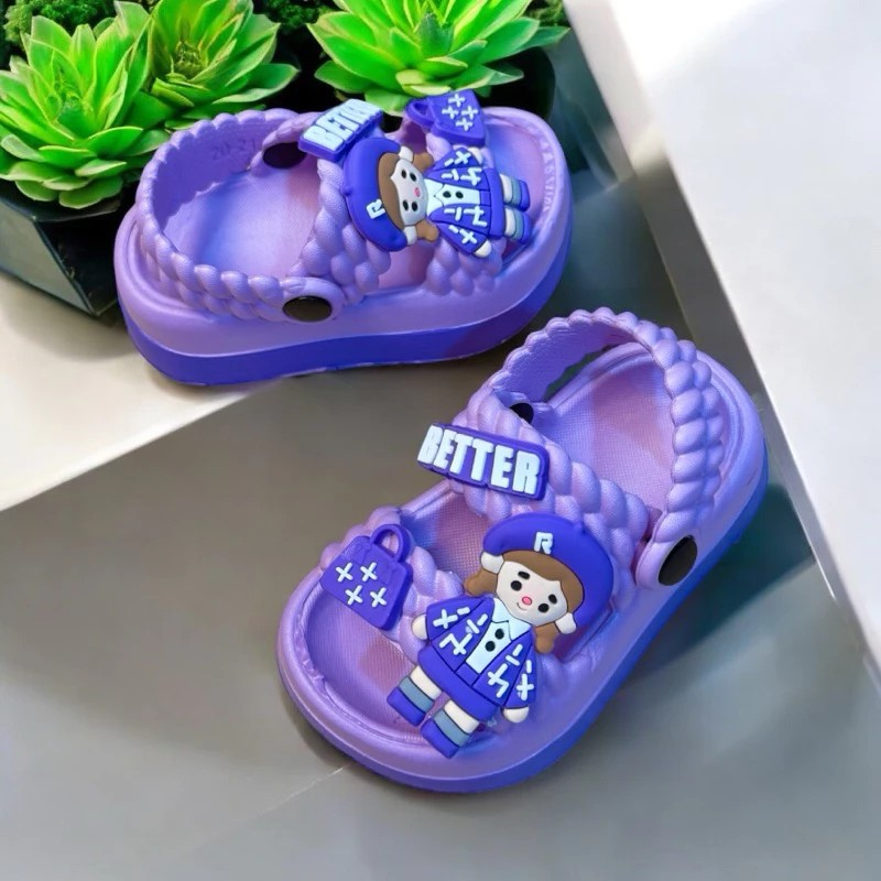 Dép bánh mì 2 quai thiết kế siêu nhẹ mềm êm chân chống nước mùa hè hình cô gái áo choàng