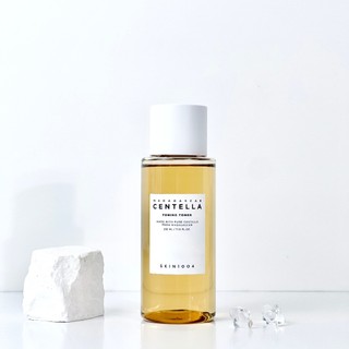 (Hàng Công TY) Nước hoa hồng Skin1004 Madagascar Centella Toning Toner Làm Dịu Da 210ml Duduhouse