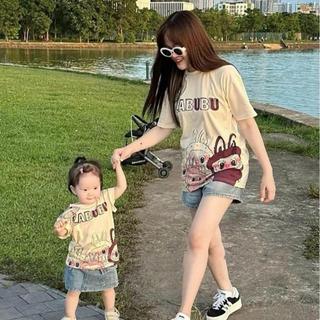 AT7-(giá 1 áo) Áo thun mẹ và bé in cô gái cô gái hot đáng yêu - Size 9-70Kg