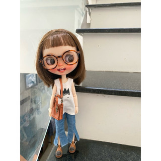 Set áo thun trắng hình ngẫu nhiên quần jean loe  size blythe,ob24