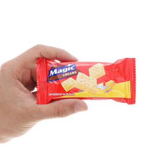 Sét 2 hộp Bánh Cracker 2 lớp kem bơ Magic hộp 300g