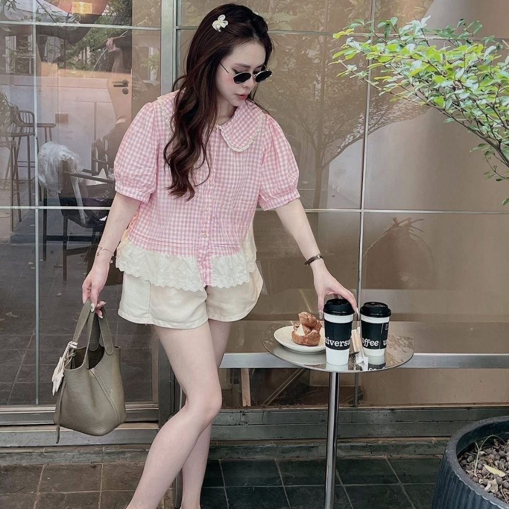 Set đồ nữ áo sơ mi kẻ caro hồng cổ bẻ mix quần đùi tacta, đồ bộ nữ tiểu thư nhẹ nhàng HCOM26212