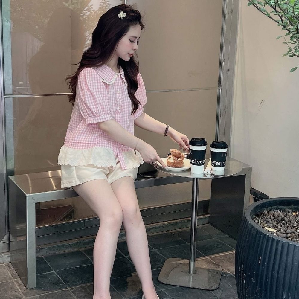 Set đồ nữ áo sơ mi kẻ caro hồng cổ bẻ mix quần đùi tacta, đồ bộ nữ tiểu thư nhẹ nhàng HCOM26212
