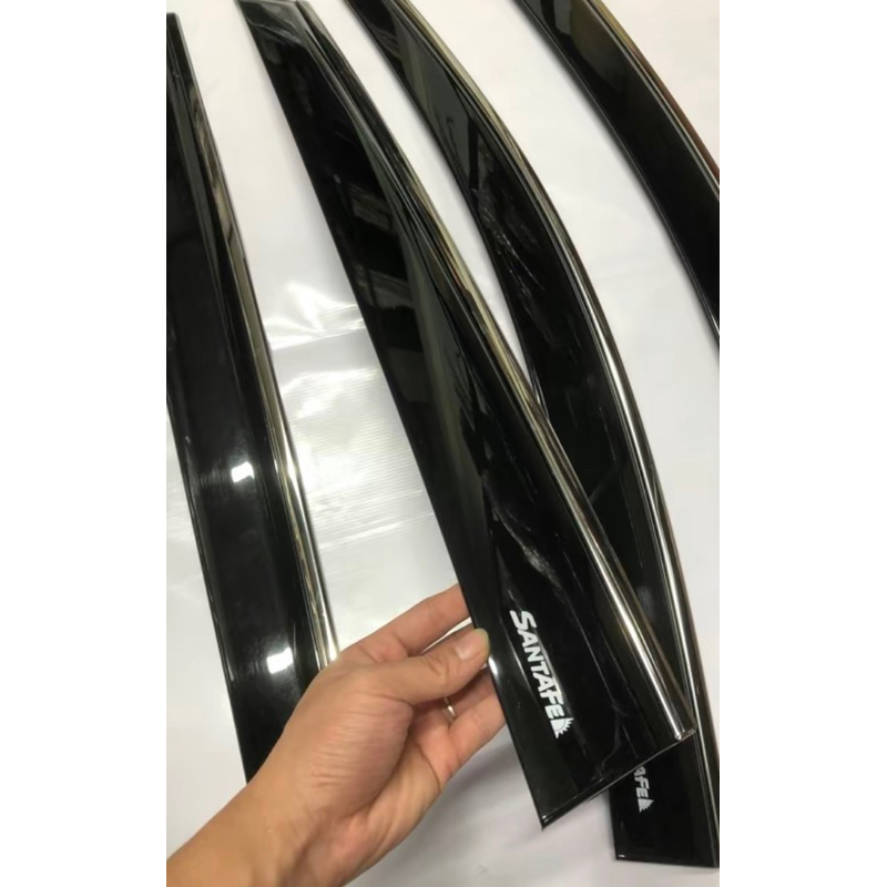 Vè mưa Huyndai Santafe 2019-2025 chỉ inox sáng bóng hàng cao cấp