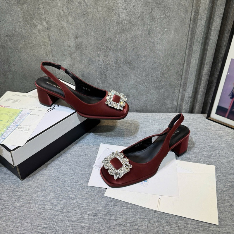 👠🕶️👜🎒….giày búp bê  khoá đá