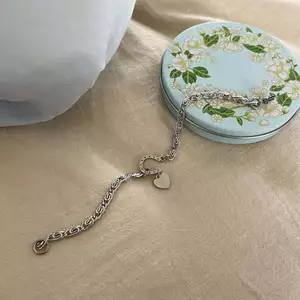 Vòng tay Ngựa quen đường cũ