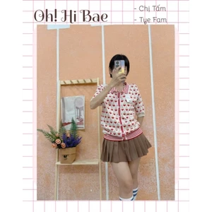 Áo len họa tiết tim cài cúc áo