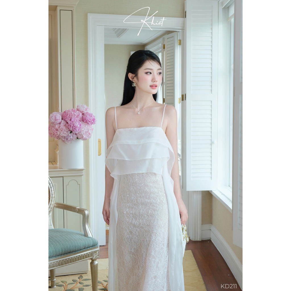 Đầm KHIẾT dáng dài 2 dây ren hoa kim sa phối tằm tone trắng phong cách dự tiệc sang trọng KD211