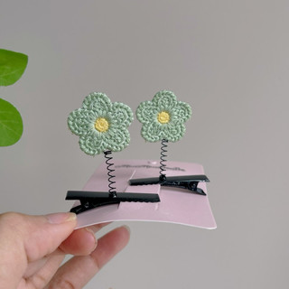 Set 2 kẹp lò xo gắn bông hoa nhiều màu sắc cho bé yêu