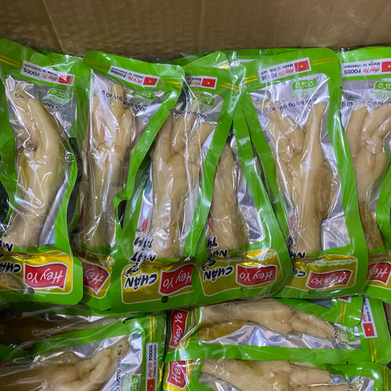 Chân Gà Nhất Tâm Của Hãng Hey Yo Food Thơm Ngon Hấp Dẫn _ Bịch 20 Gói ...