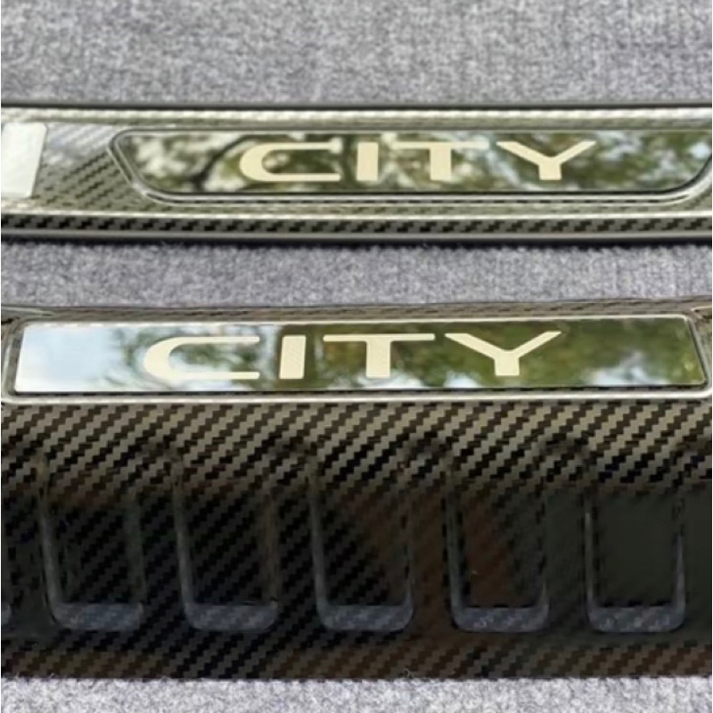 Ốp chống trầy cốp trong và ngoài xe Honda City 2021-2024 vân Carbon