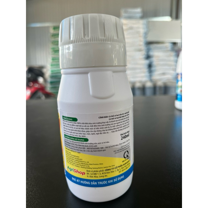 Nhân Sâm JINHE- BRASSINIDE 240ml- Tăng sức đề kháng, chống stress rụng hoa cho cây trồng