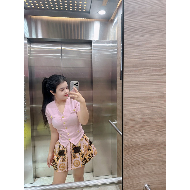 Áo tay ngắn đệm vai đính nút dáng vest ôm nhiều màu