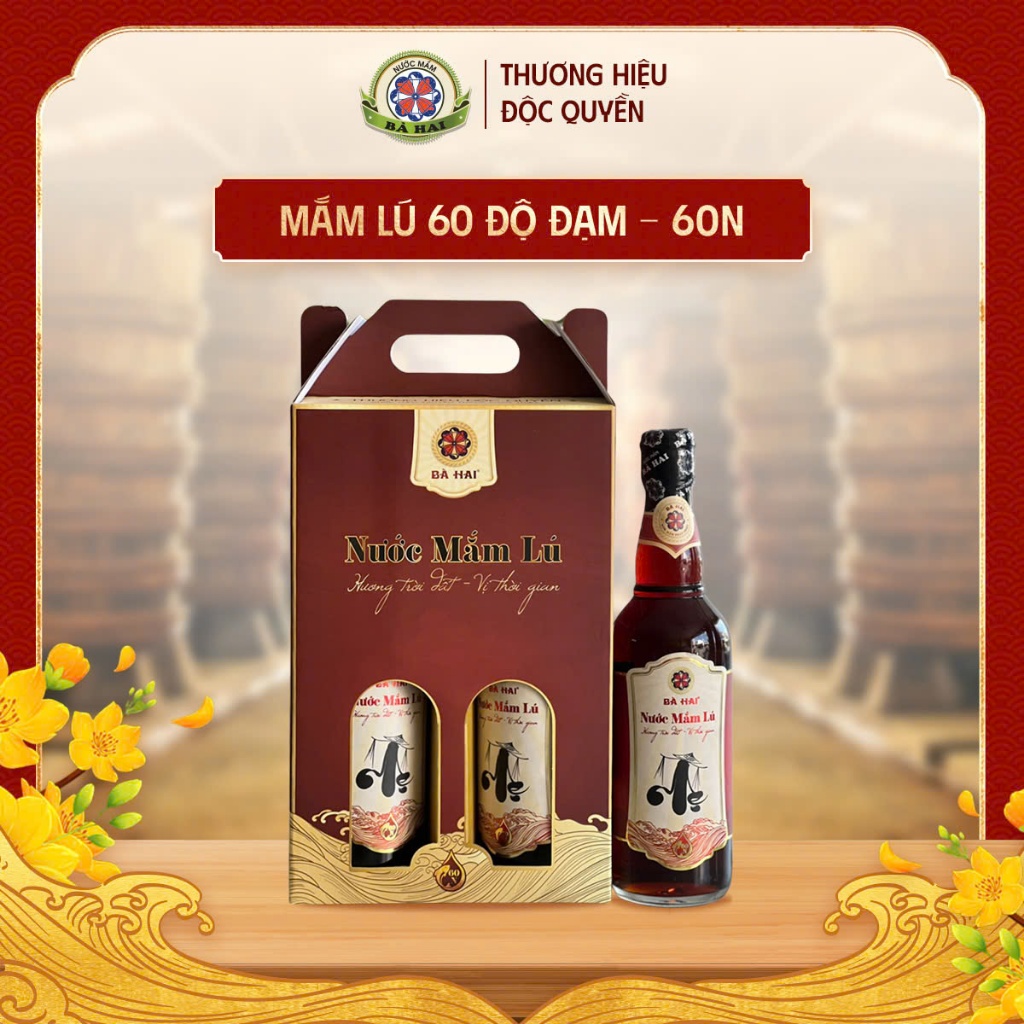 Xách Nước Mắm Lú Bà Hai 60 Đạm ( 2 chai thủy tinh x 500ml )