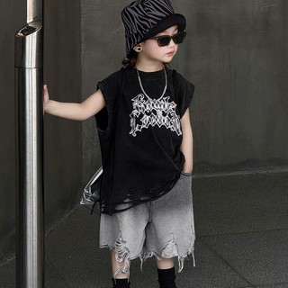 Set Đồ Bé Trai: Áo Tank Top Đen Và Quần Ngố Jean Size 12 đến 36kg