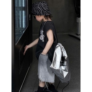 Set Đồ Bé Trai: Áo Tank Top Đen Và Quần Ngố Jean Size 12 đến 36kg