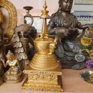 Tháp Xá Lợi đồng tráng vàng