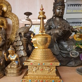 Tháp Xá Lợi đồng tráng vàng
