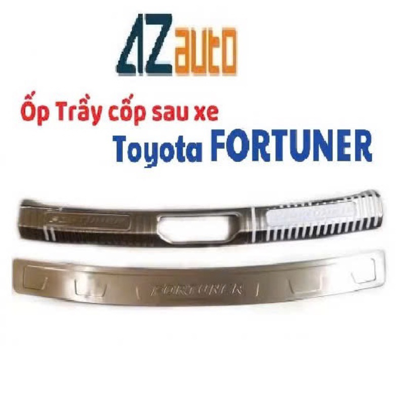 Ốp chống trầy cốp xe Toyota Fortuner 2017-2025 inox 304 sáng bóng