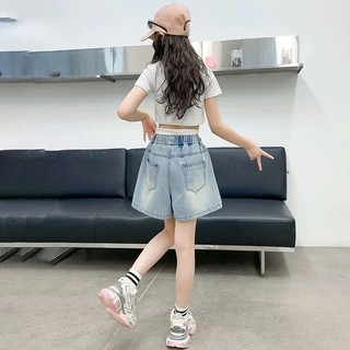 QUẦN SHORT JEAN XẾP LY HOẠ TIẾT THÊU NHẸ NHÀNG BÉ GÁI
