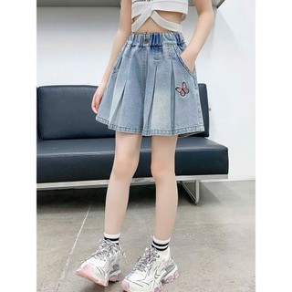QUẦN SHORT JEAN XẾP LY HOẠ TIẾT THÊU NHẸ NHÀNG BÉ GÁI