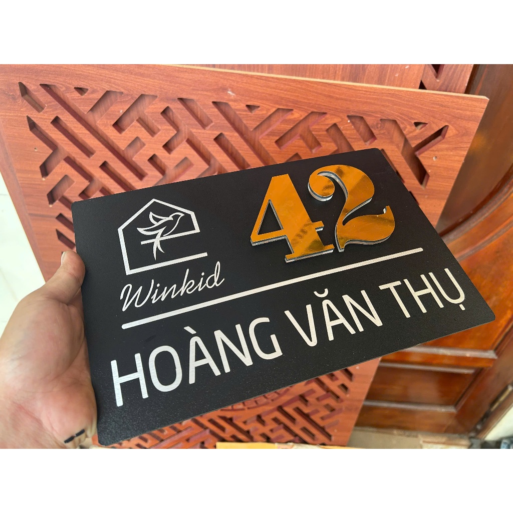 Biển số nhà CAO CẤP,, biệt thự, chung cư. Màu ĐEN MỜ. SỐ GƯƠNG VÀNG NỔI