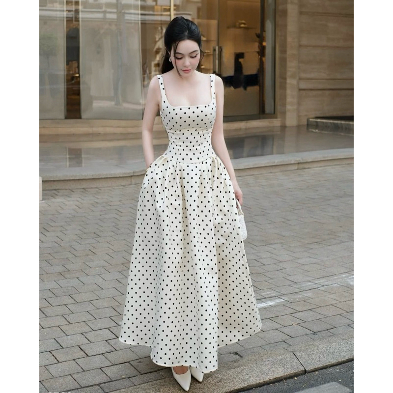 Đầm maxi cổ u dây mảnh xoè bi kem siu xinh