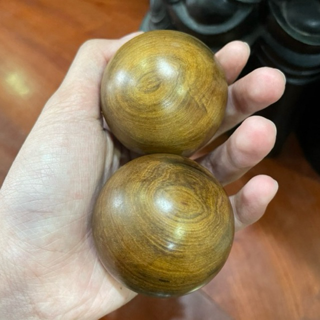 Combo 2 Viên Bi Lăn Tay Gỗ Bách Hương Mộc Châu thơm ngọt thư thái