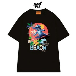 Áo Thun NGỐ TEE Hoạt Hình Stitch Lướt Sóng Trên Bãi Biển Beach Days Chất Vải Cotton 75 Thoáng Mát