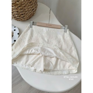 Chân Váy A Ren Hoa Dáng Ngắn Tôn Dáng Phong Cách Nữ Tính Thanh Lịch, chân váy chữ A dáng ngắn màu trắng