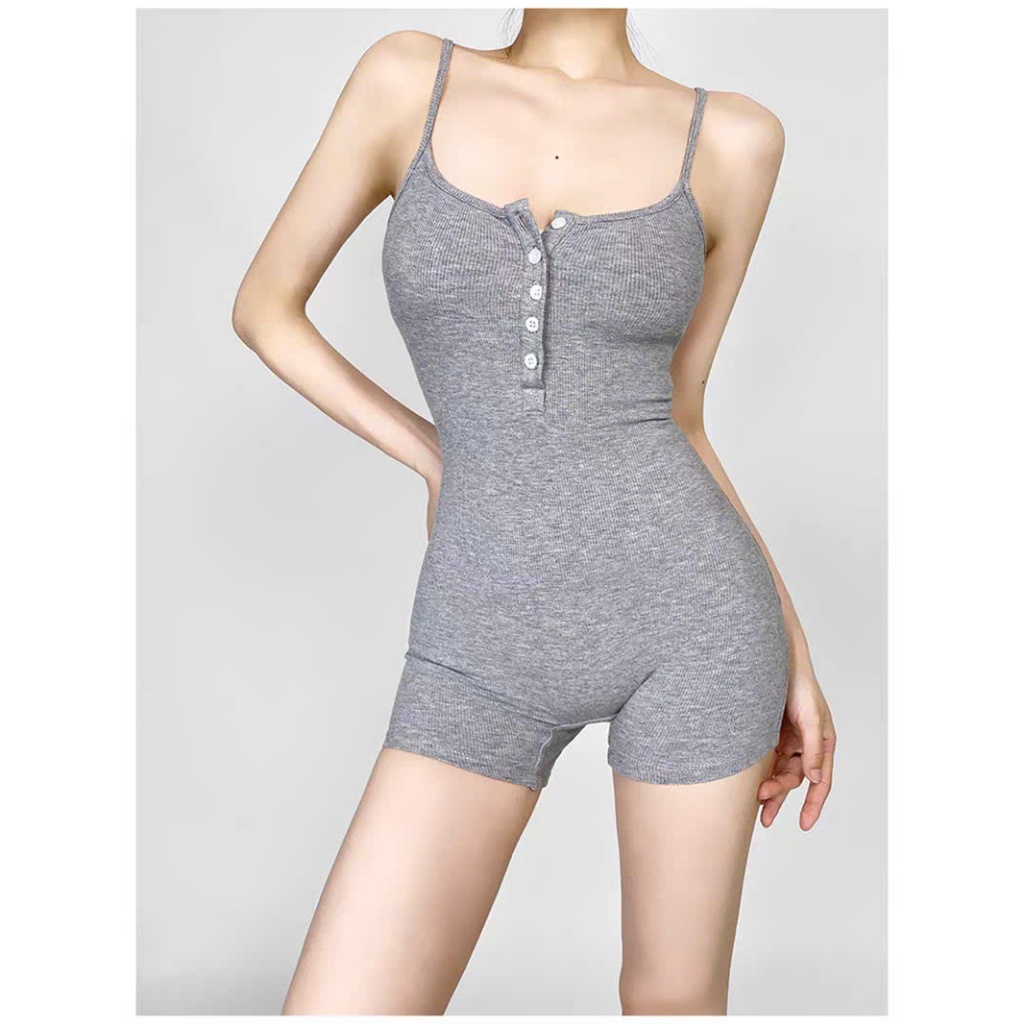 [CÓ SIZE] Jumpsuit Hai Dây Phối Cúc Ngực RANSHI SẴN MÚT NGỰC Liền Thân Ôm Body Sexy Quyến Rũ Chất Thun Tăm Lạnh - RBS046