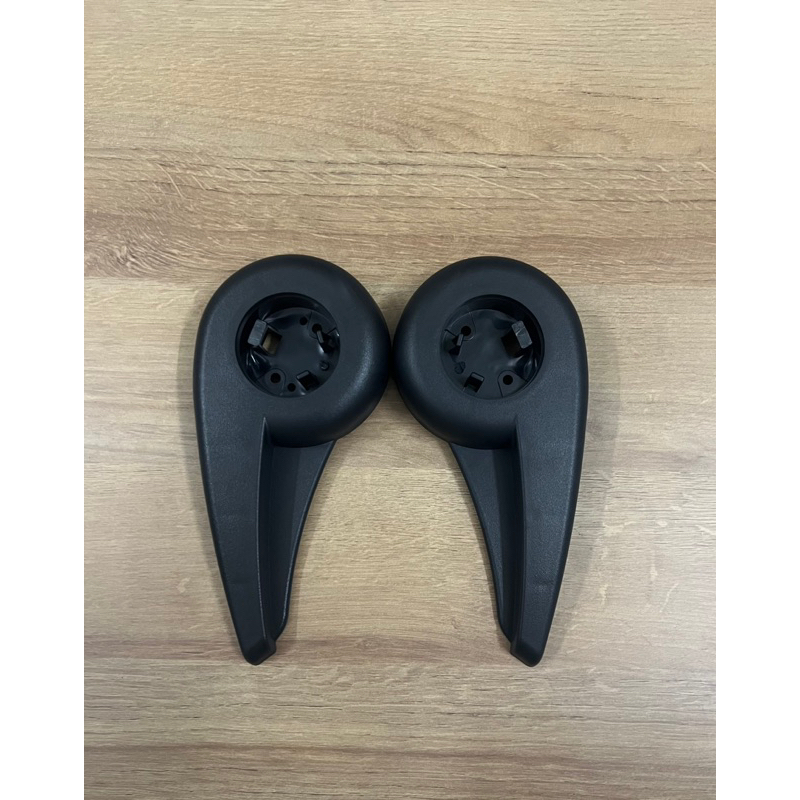 Lẫy chỉnh ghế xe vf5