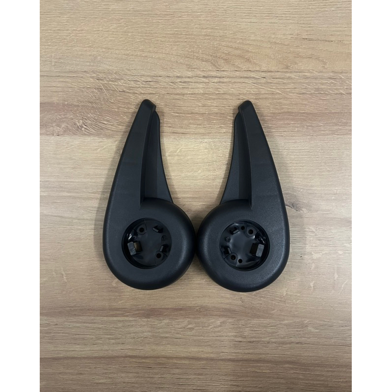 Lẫy chỉnh ghế xe vf5