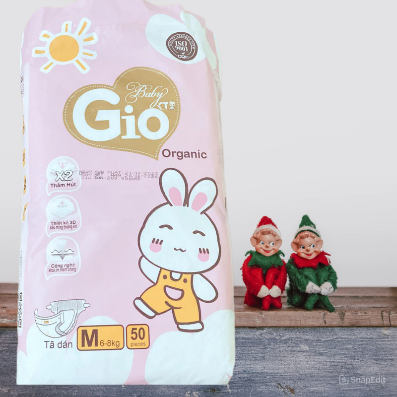 TÃ BỈM DÁN BABY GIO ORGANIC CHO BÉ SƠ SINH -100 MIẾNG (2 BỊCH ) MIỄN PHÍ SHIP -SIZE S,M ( 2-8kg )