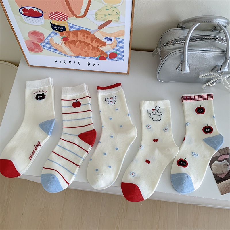 Vớ Tất Chữ SISEME cổ cao Unisex phong cách thể thao, trẻ trung và năng động.