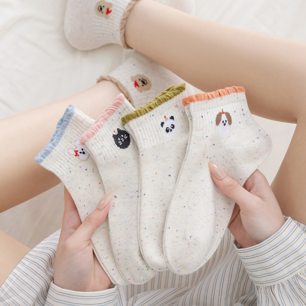 Vớ Tất nữ Icon Mèo & Gấu vảy mực phong cách trẻ trung, năng động.