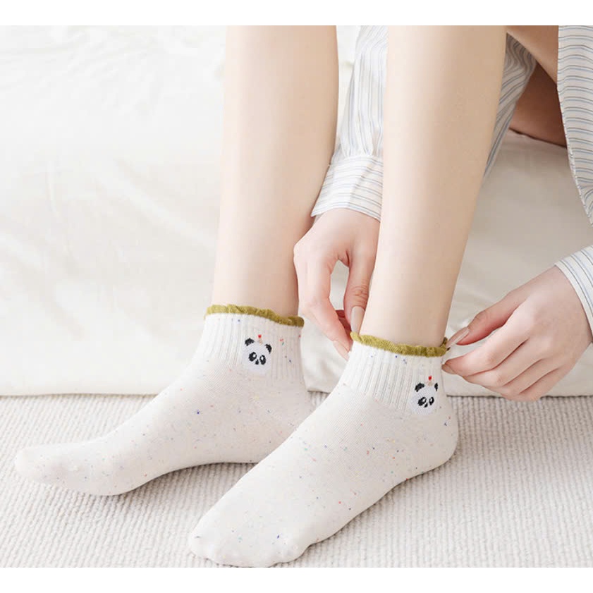 Vớ Tất nữ Icon Mèo & Gấu vảy mực phong cách trẻ trung, năng động.