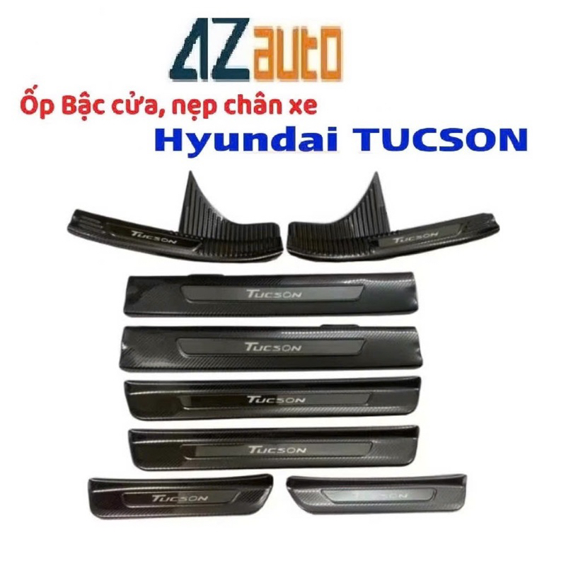 Ốp bậc cửa, nẹp bước chân xe Huyndai Tucson 2022-2025 vân Carbon cao cấp