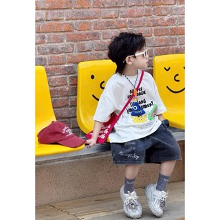 Bộ Jean Áo Cotton Hoạ Tiết Mát Nhẹ Mix Cùng Quần Jean Ngố Đen Mềm Cho Bé Trai