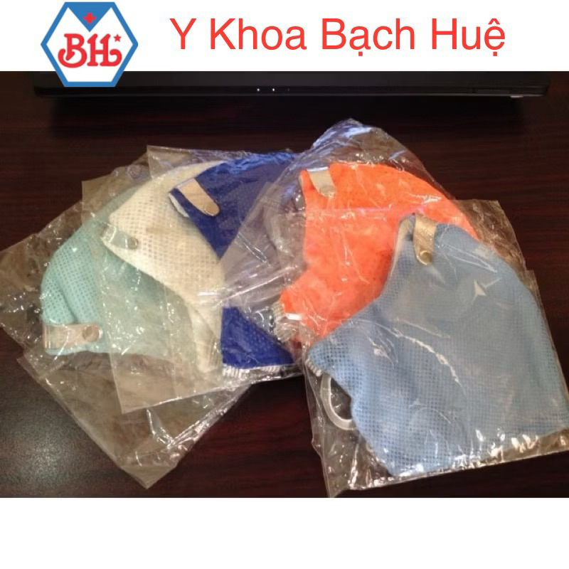 Khẩu trang vải có lớp than hoạt tính thun dán quàng qua gáy