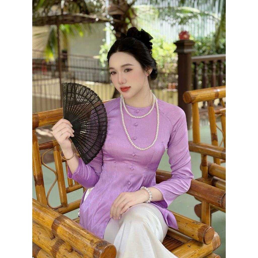 Hân Nguyễn Áo Bà Ba - B.A109 - Bộ Bà Ba Gấm Xước Nút Nụ Cổ Tròn Tay Dài Dây Kéo