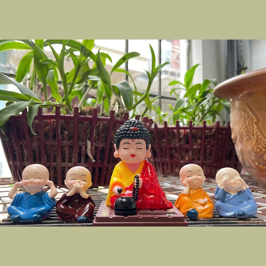 Tượng Phật Chú Tiểu Gật Đầu Gõ Mõ Năng Lượng Ánh Sáng, Trang Trí Ô Tô Bàn Thờ Bàn Làm Việc Với Nhiều Kiểu Dáng