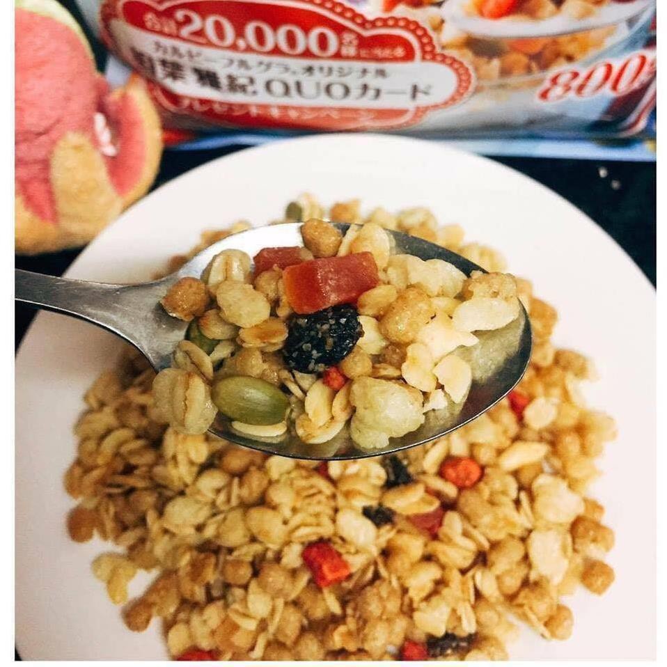 Ngũ Cốc Calbee hoa quả sấy khô nội địa Nhật Bản 750g, bữa ăn tiện lợi nhanh chóng tốt cho sức khỏe