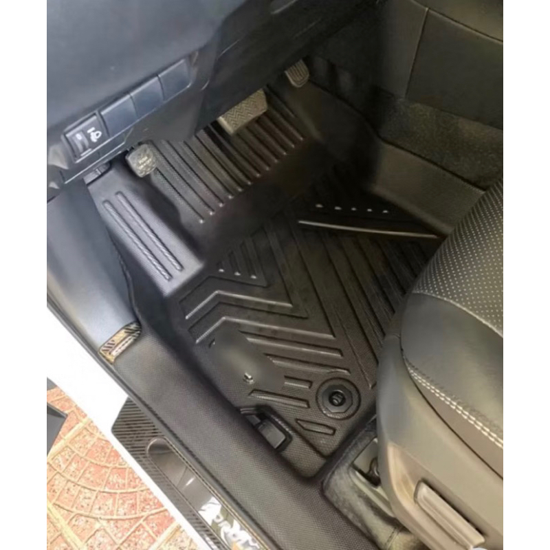 Thảm lót sàn nhựa TPE 5D xe Toyota Yaris cross 2023-2025 hàng cao cấp