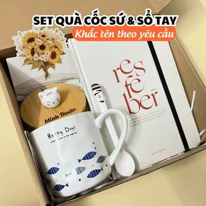 Set quà tặng Tốt Nghiệp, Sinh nhật, Kỉ niệm KHẮC TÊN THEO YÊU CẦU NẮP CỐC SỨ kèm sổ tay cao cấp
