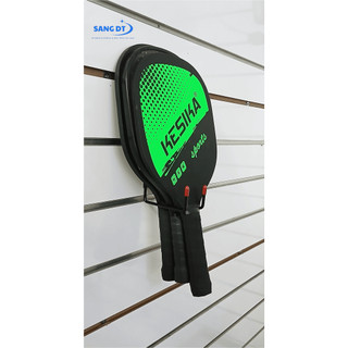Móc treo vợt pickleball trưng bày cửa hàng, móc sắt treo phụ kiện rãnh tấm slatwall sơn tĩnh điện chống rỉ